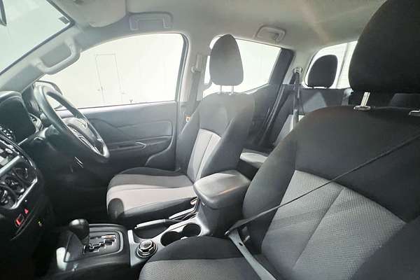 2019 Mitsubishi Triton GLX MR 4X4