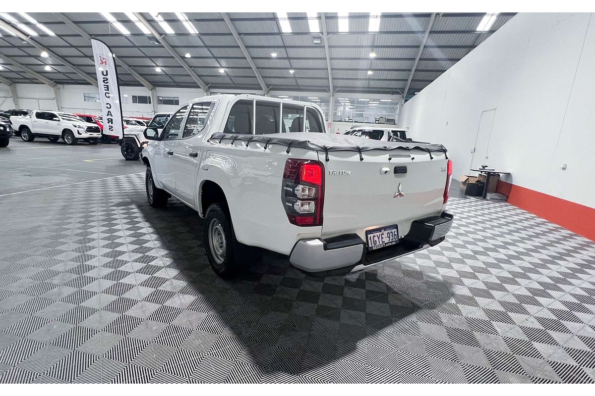 2019 Mitsubishi Triton GLX MR 4X4