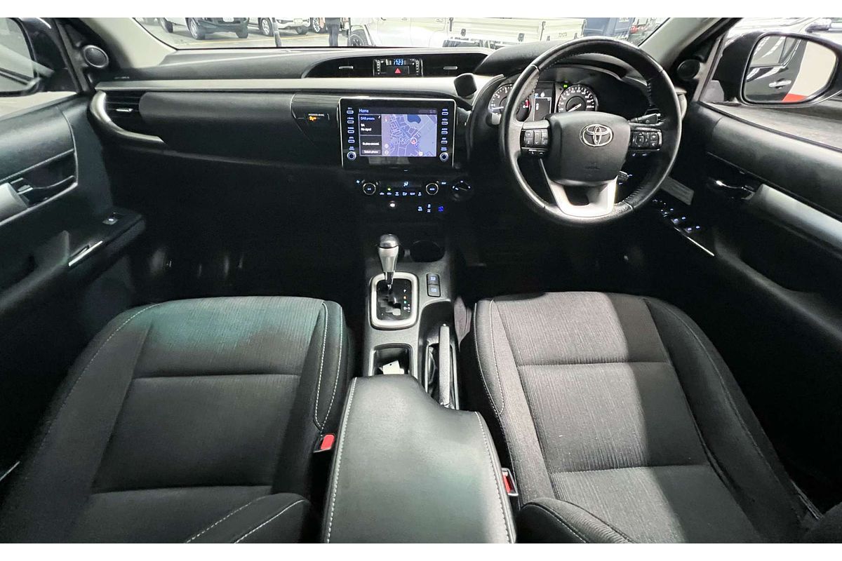 2020 Toyota Hilux SR5 GUN126R 4X4