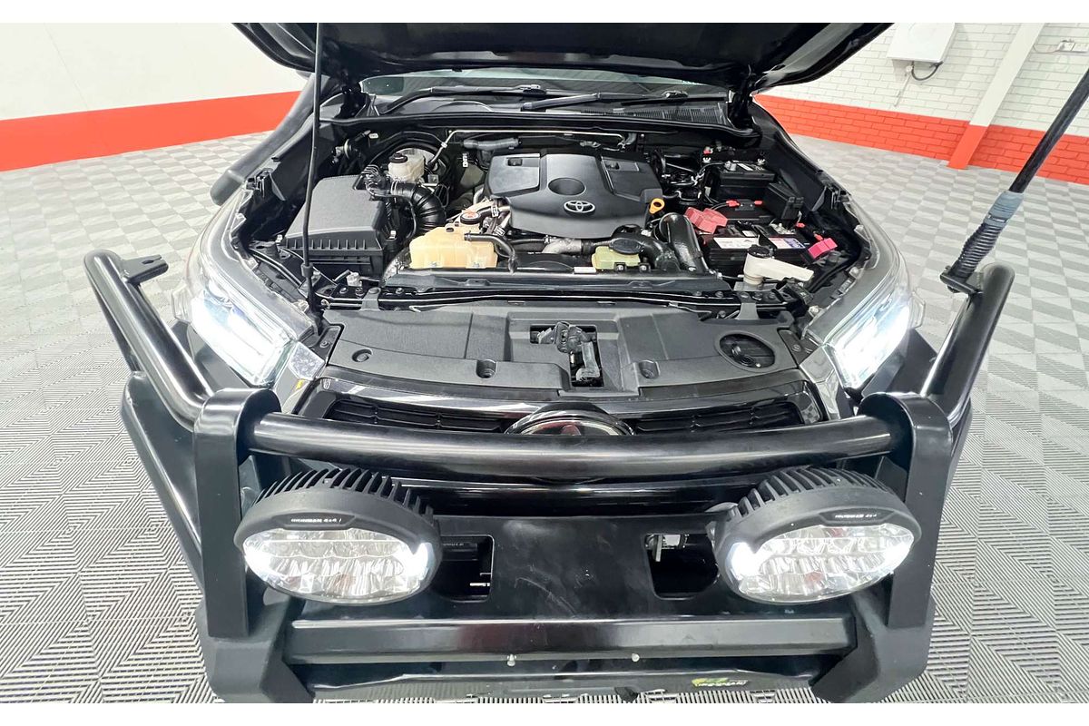 2020 Toyota Hilux SR5 GUN126R 4X4