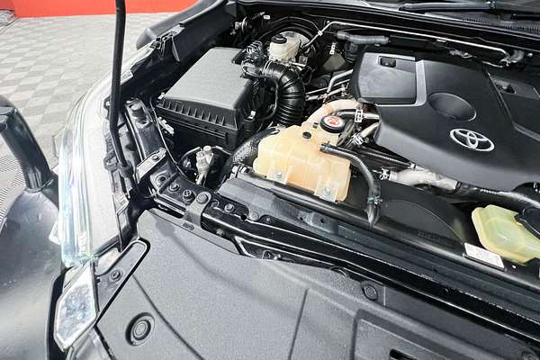 2020 Toyota Hilux SR5 GUN126R 4X4