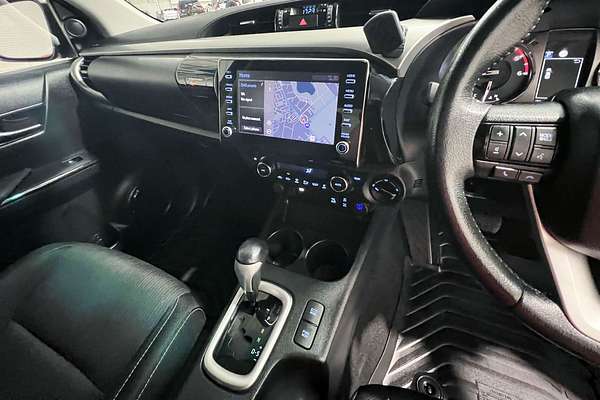 2020 Toyota Hilux SR5 GUN126R 4X4