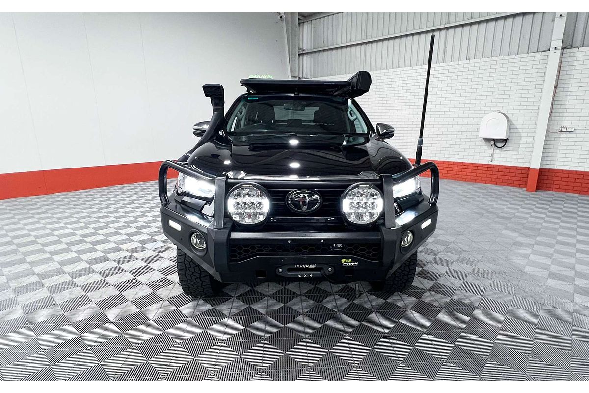 2020 Toyota Hilux SR5 GUN126R 4X4