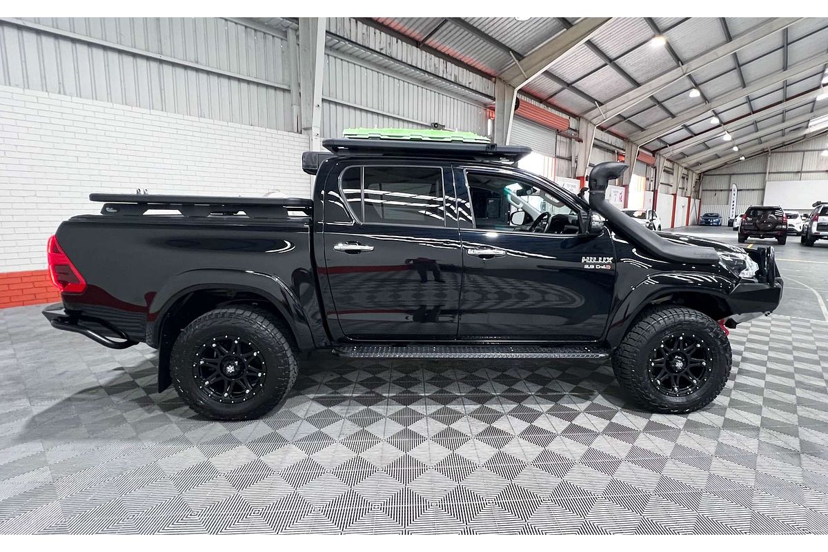 2020 Toyota Hilux SR5 GUN126R 4X4