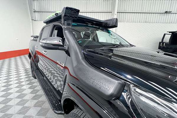 2020 Toyota Hilux SR5 GUN126R 4X4