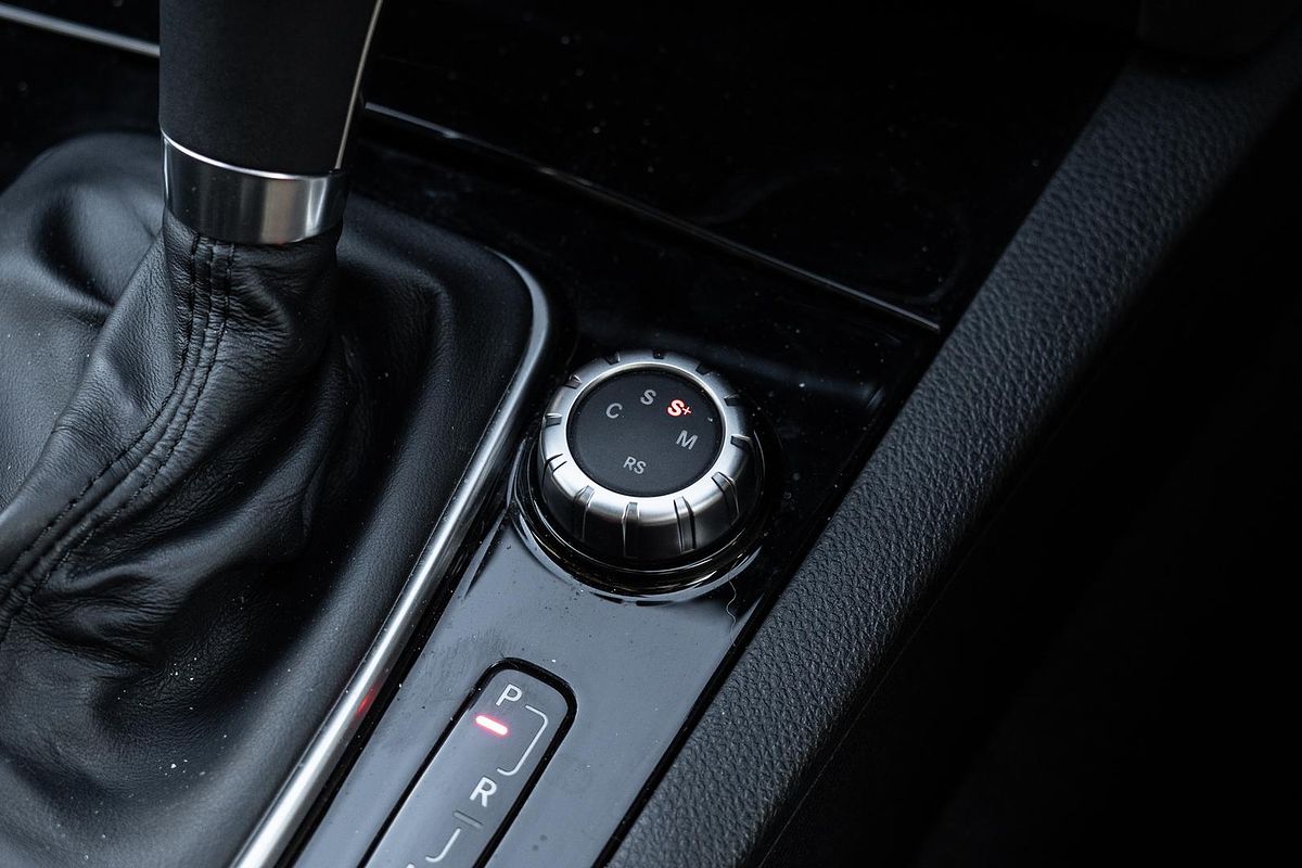 2012 Mercedes-Benz C-Class C63 AMG C204