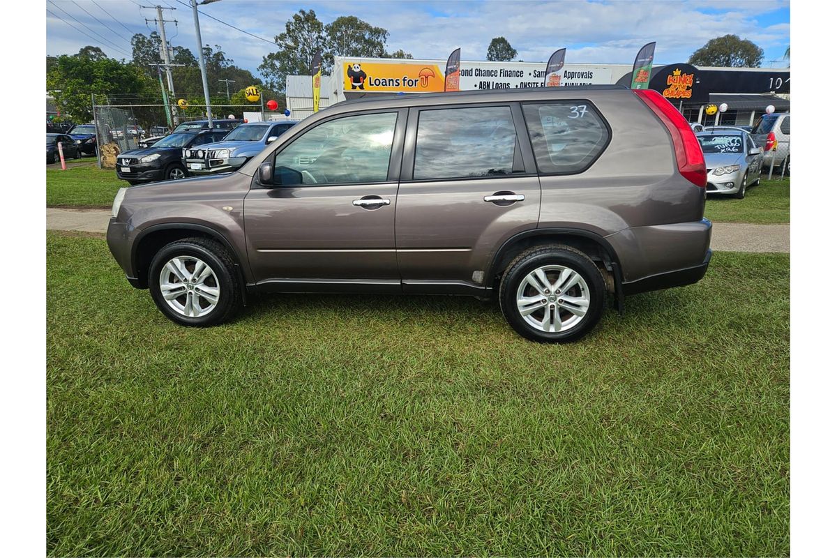 2011 Nissan X-TRAIL ST T31