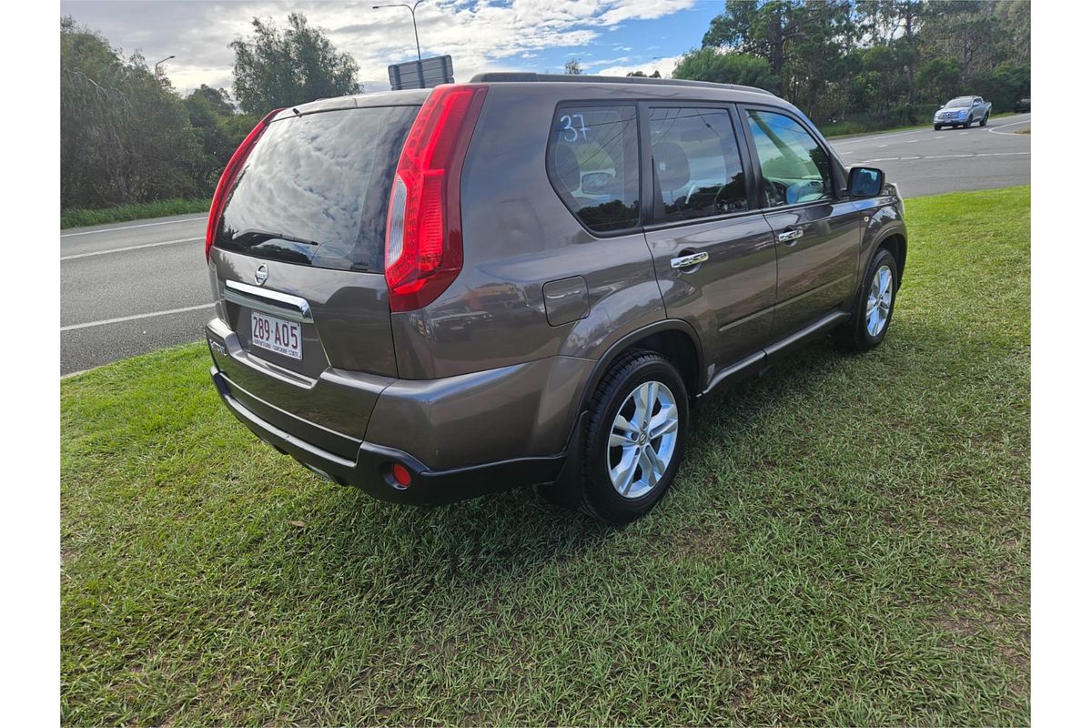 2011 Nissan X-TRAIL ST T31