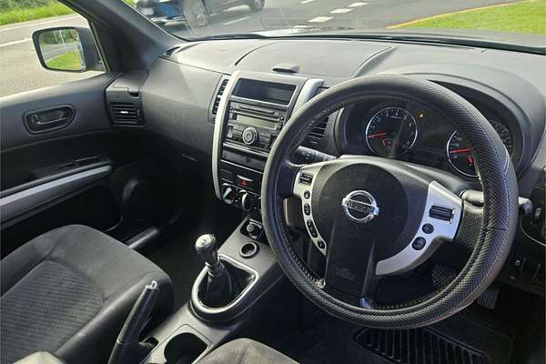 2011 Nissan X-TRAIL ST T31