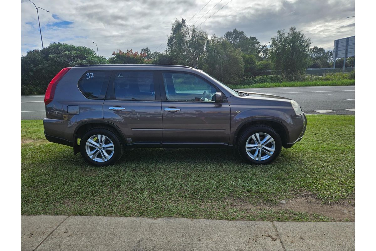 2011 Nissan X-TRAIL ST T31