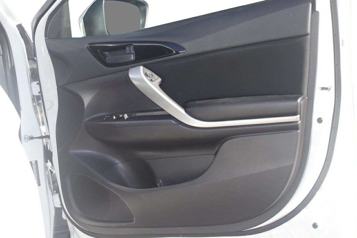 2024 Mitsubishi Eclipse Cross ES YB