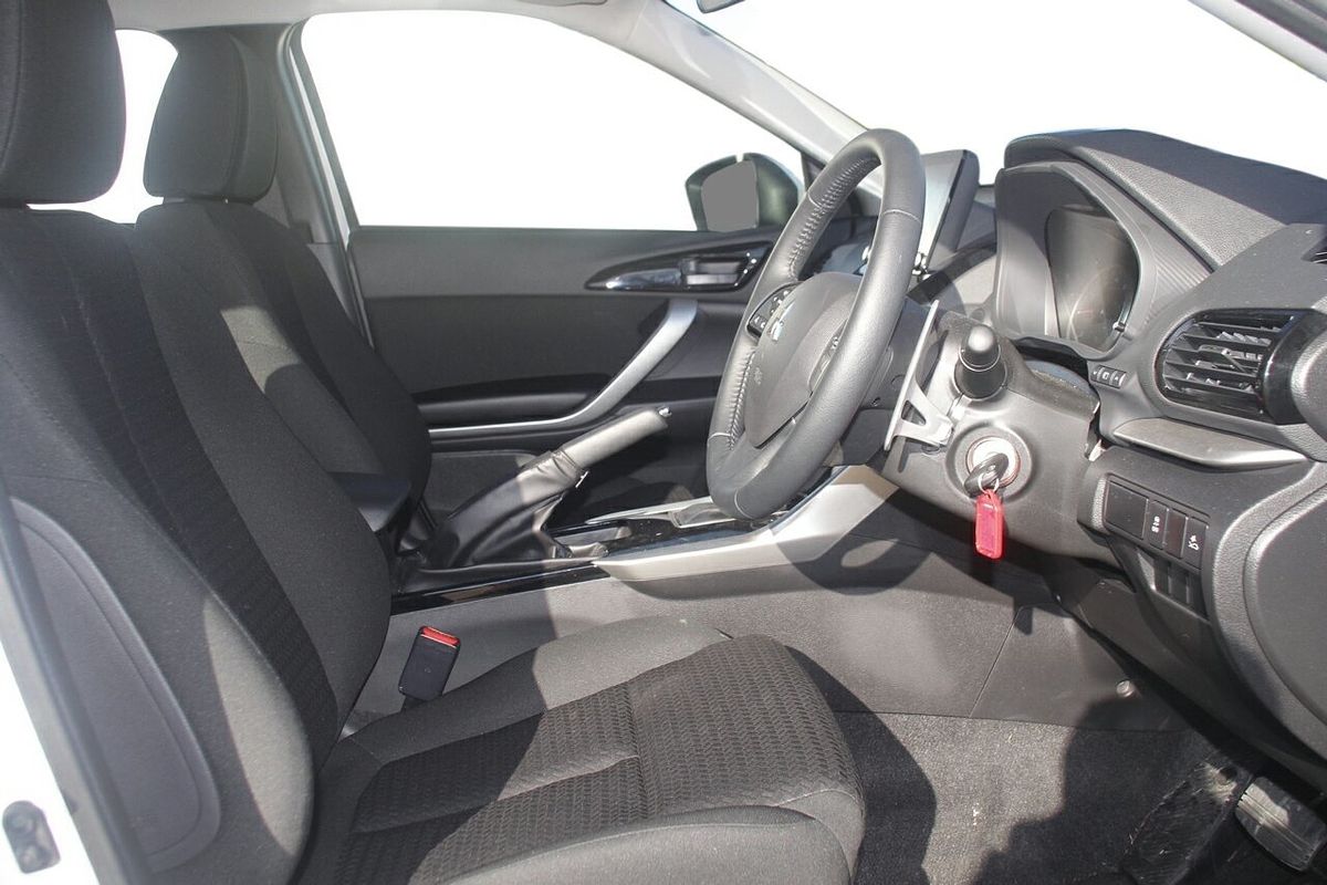 2024 Mitsubishi Eclipse Cross ES YB