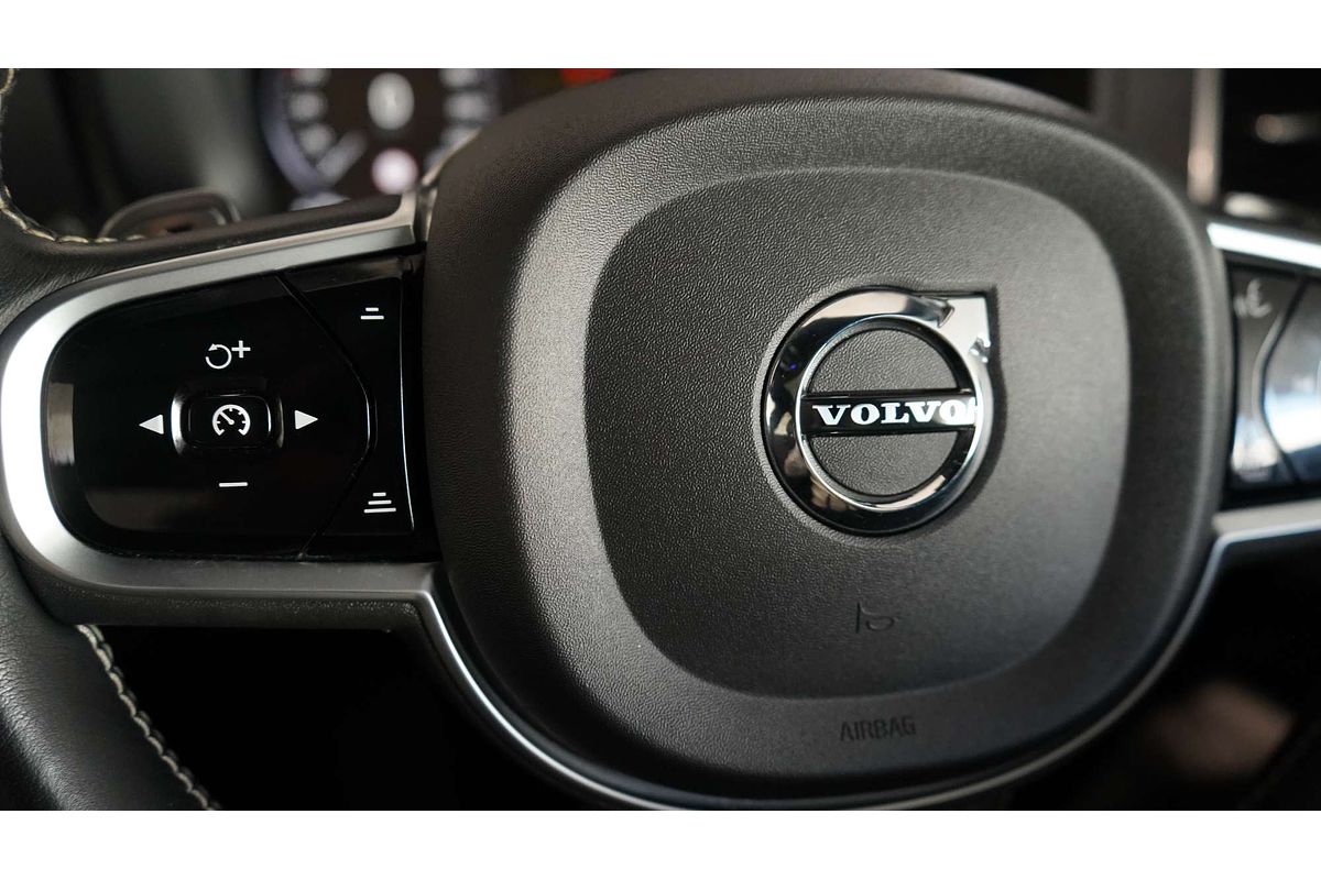 2019 Volvo XC90 D5 R-Design