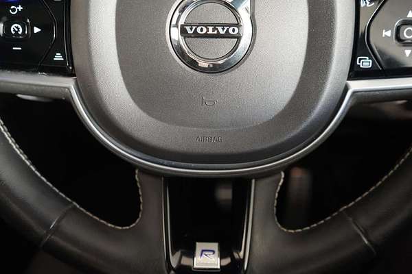 2019 Volvo XC90 D5 R-Design