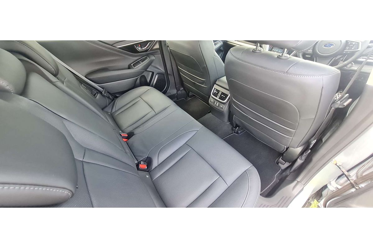 2024 Subaru Outback AWD Touring 6GEN