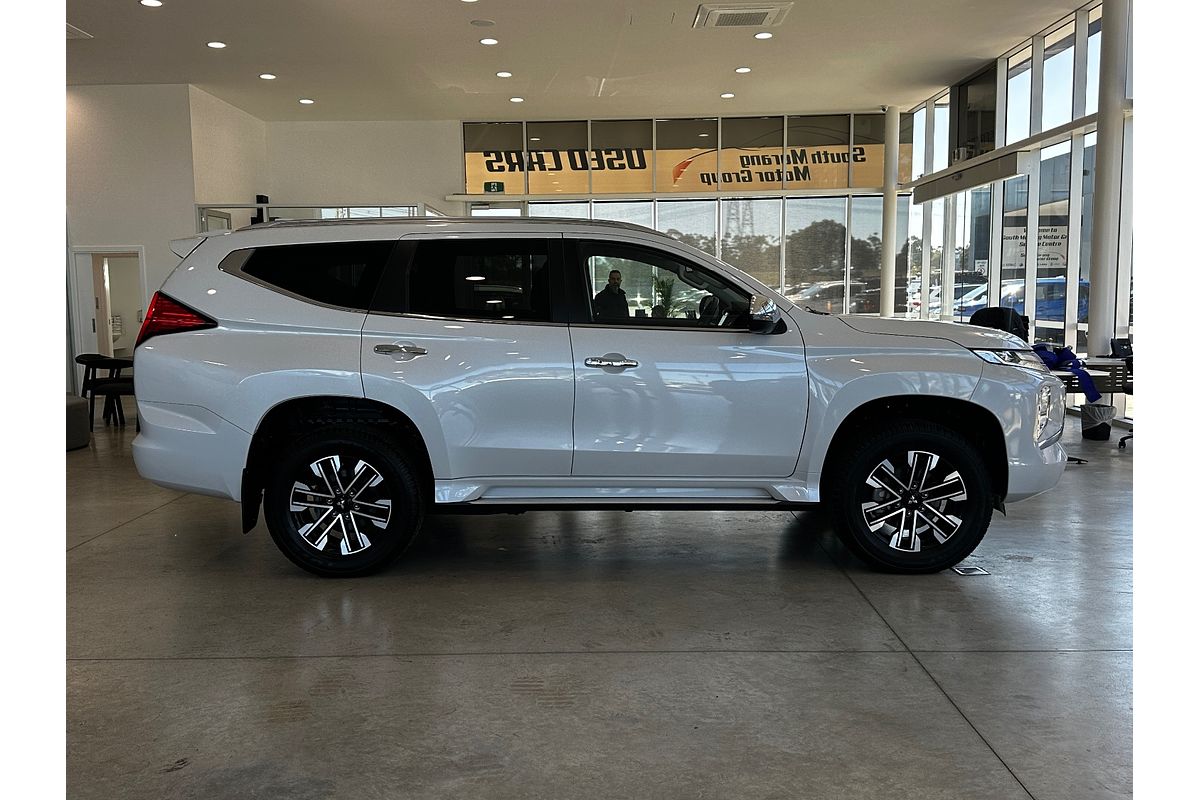 2024 Mitsubishi Pajero Sport Exceed QF