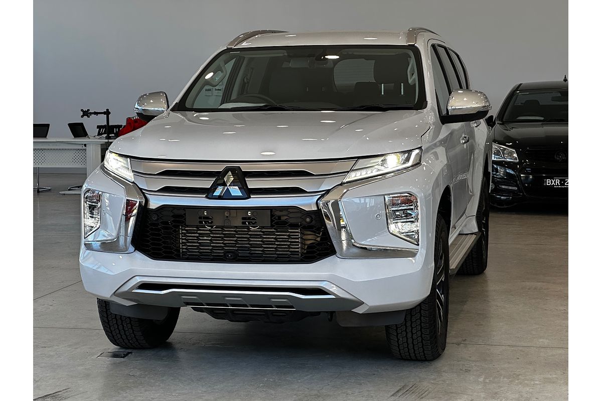 2024 Mitsubishi Pajero Sport Exceed QF