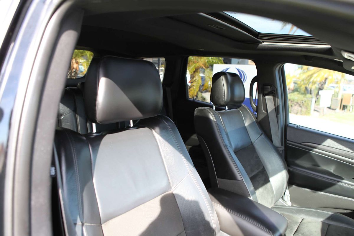 2021 Jeep Grand Cherokee Night Eagle WK