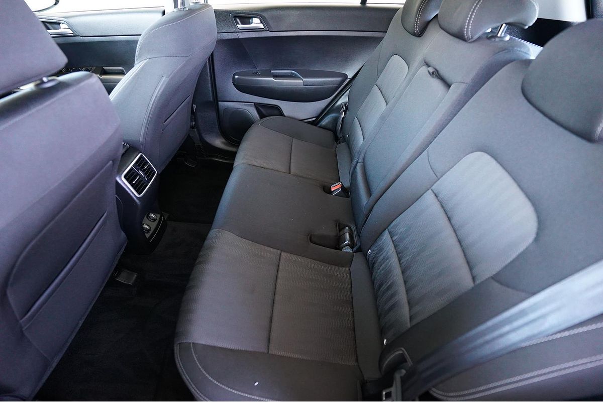 2019 Kia SPORTAGE SPORTAGE Si (FWD) D9W52G61