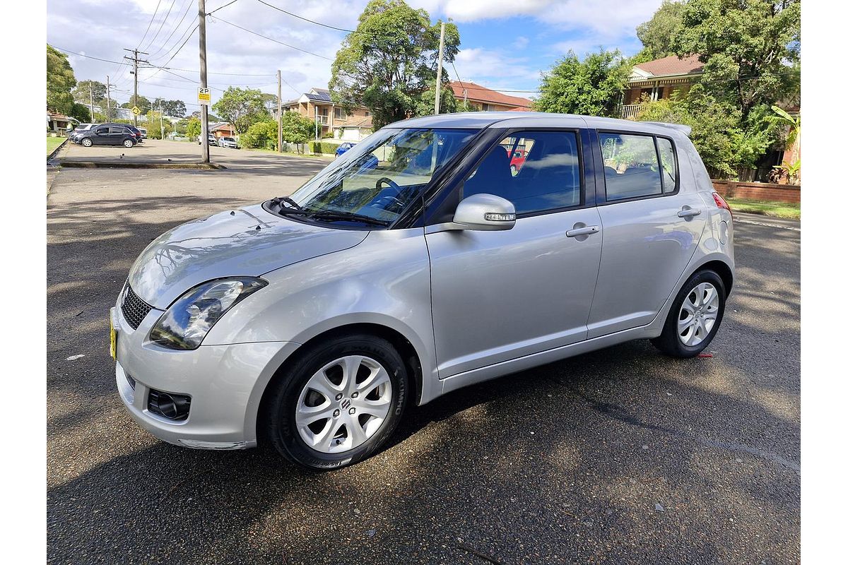 2010 Suzuki Swift RE4 RS415