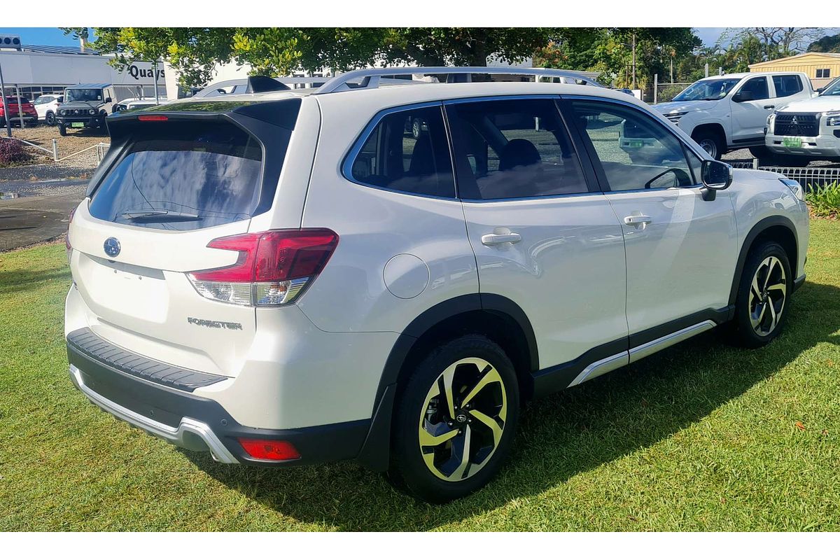 2024 Subaru Forester 2.5i-S S5