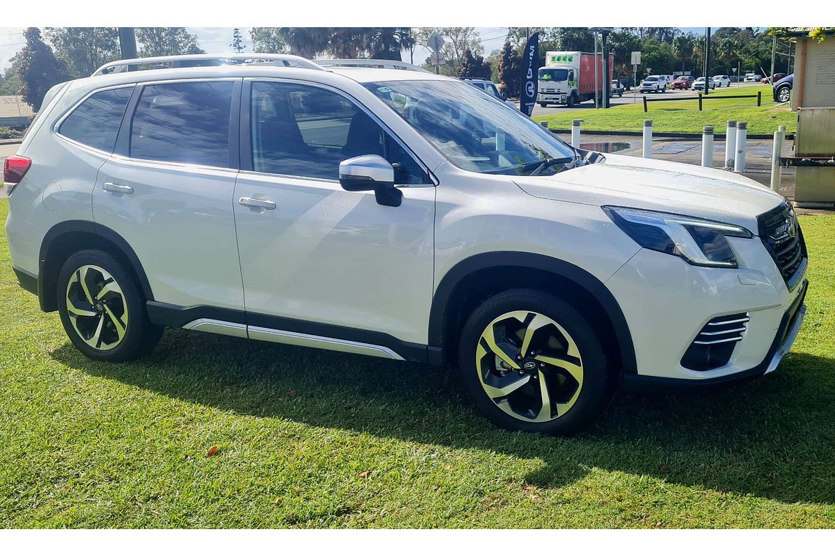 2024 Subaru Forester 2.5i-S S5