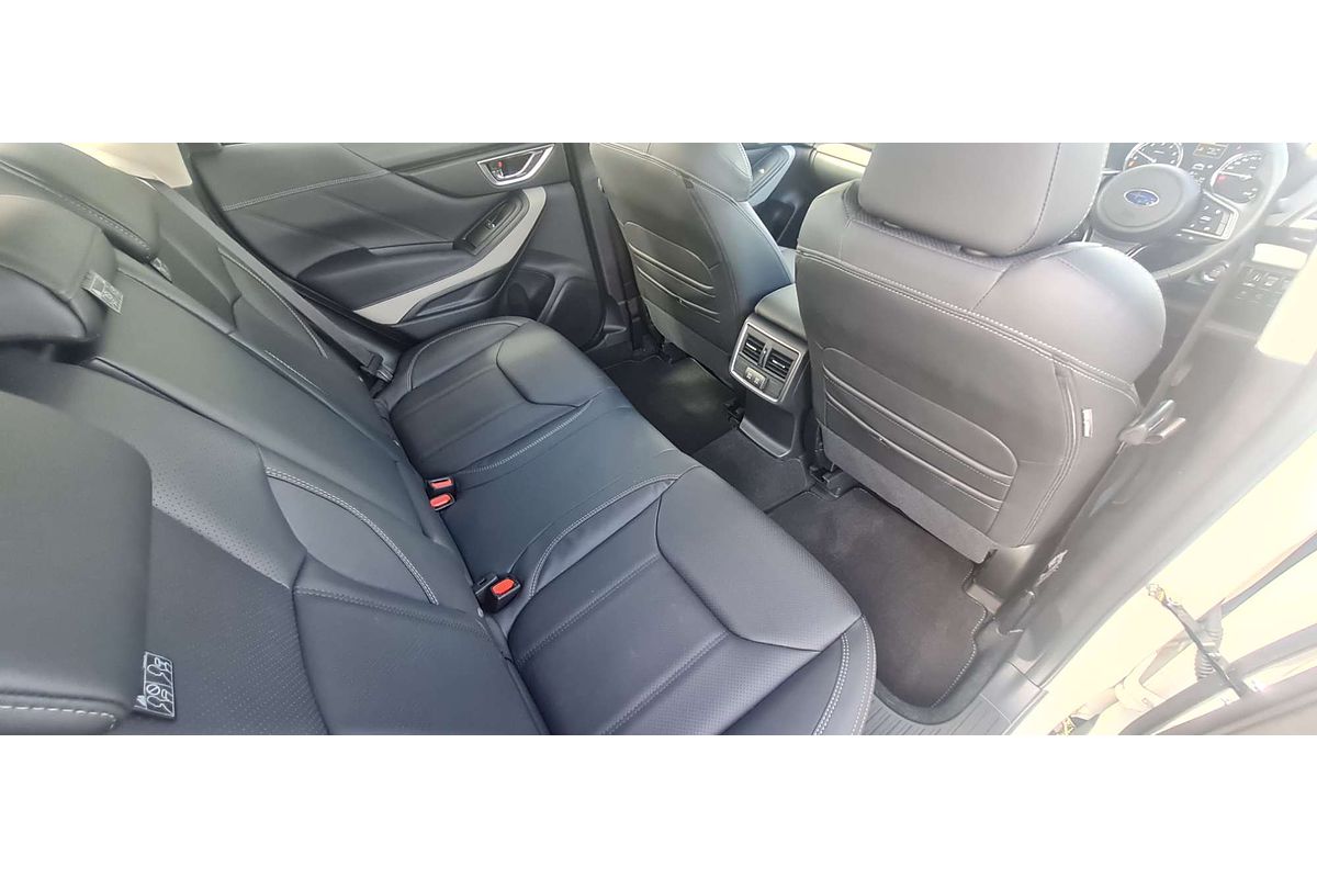 2024 Subaru Forester 2.5i-S S5