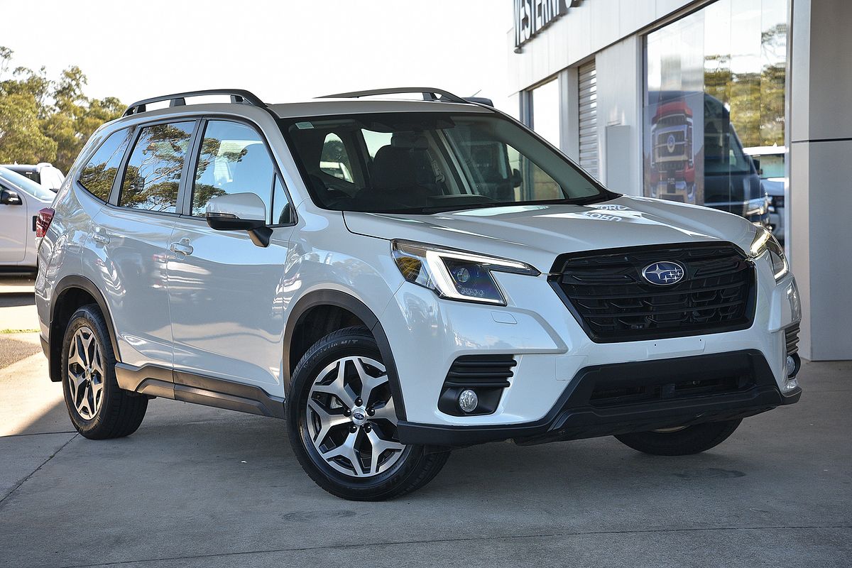 2023 Subaru Forester 2.5i 50 Years Edition S5