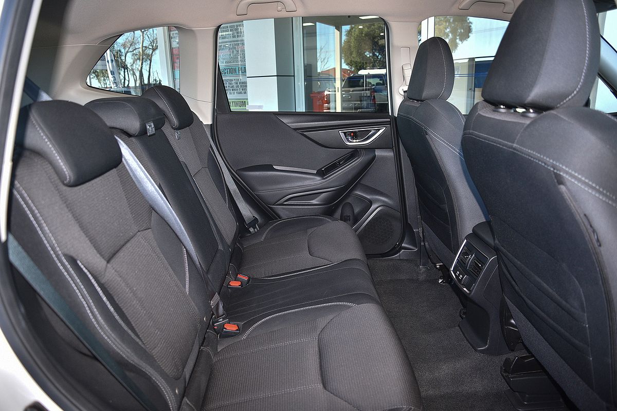 2023 Subaru Forester 2.5i 50 Years Edition S5