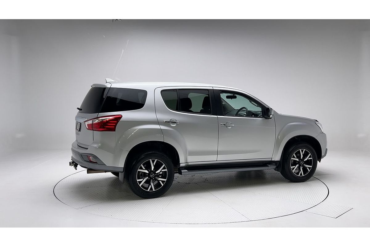 2021 Isuzu MU-X LS-U