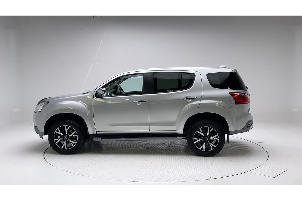2021 Isuzu MU-X LS-U