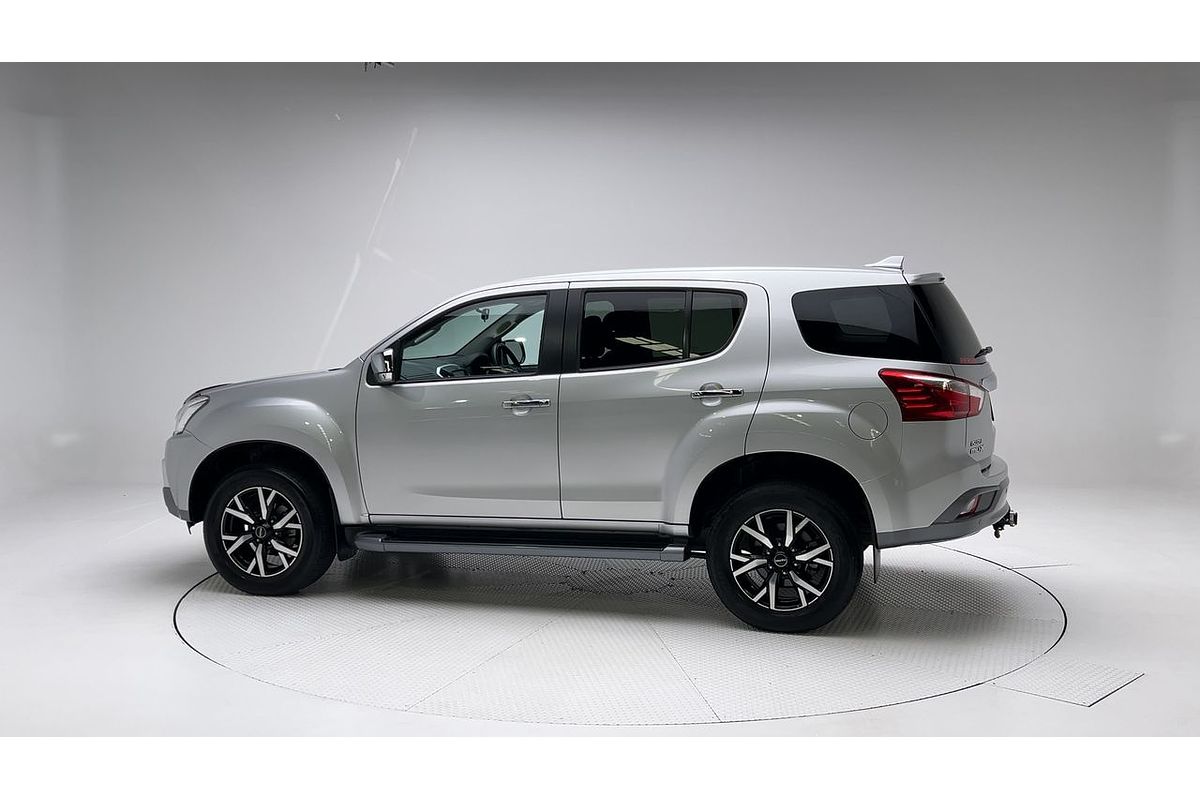 2021 Isuzu MU-X LS-U