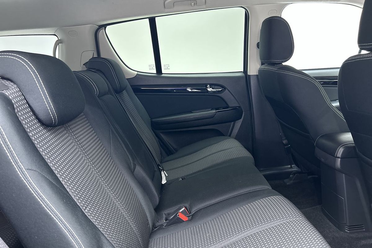 2021 Isuzu MU-X LS-U
