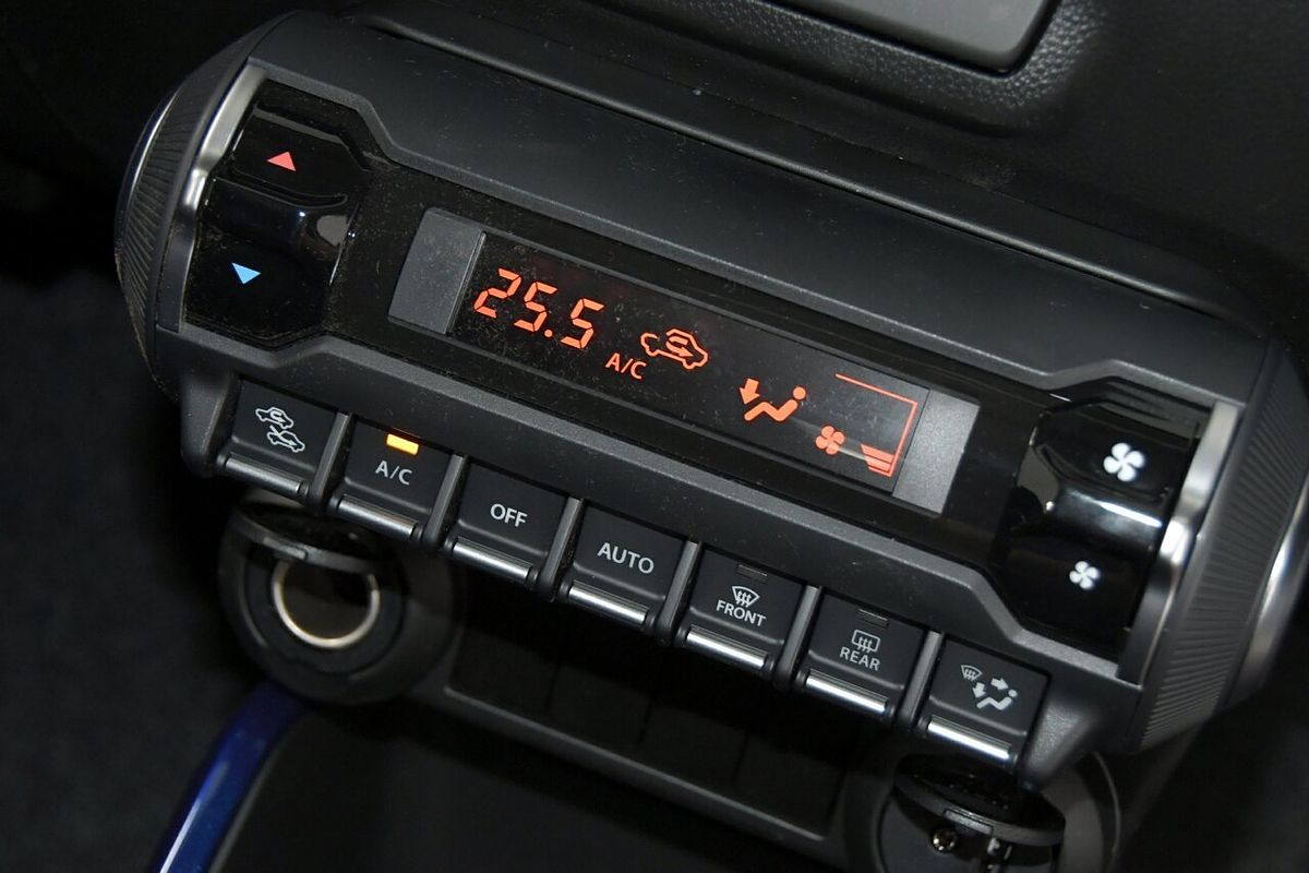 2023 Suzuki Ignis GLX MF Series II
