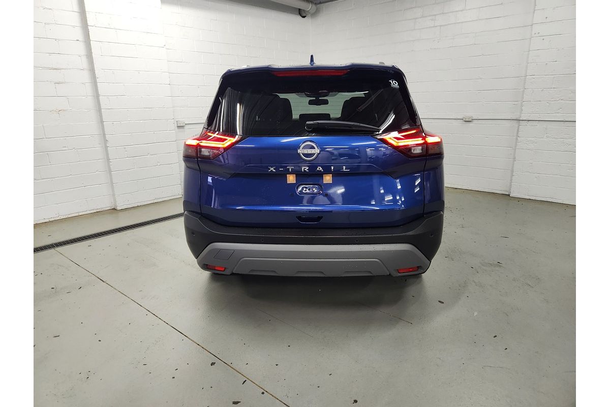 2025 Nissan X-TRAIL ST-L T33