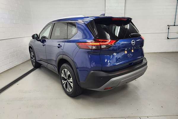 2025 Nissan X-TRAIL ST-L T33