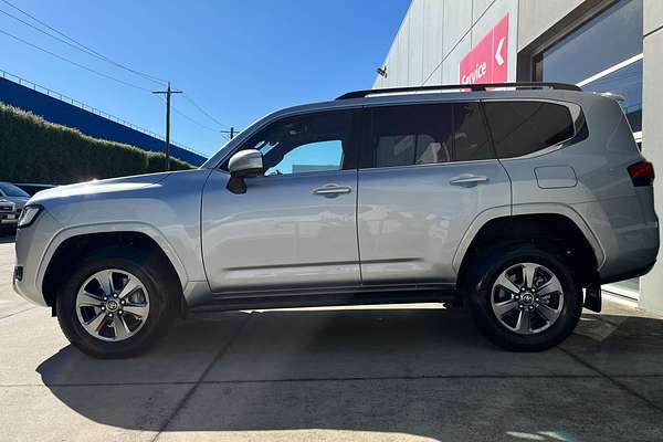 2022 Toyota Landcruiser VX FJA300R