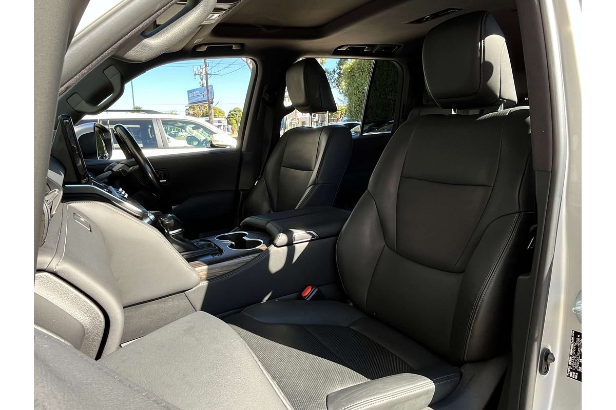 2022 Toyota Landcruiser VX FJA300R