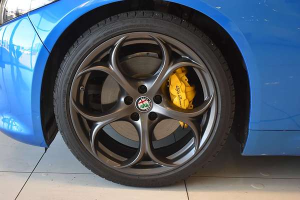 2019 Alfa Romeo Giulia Veloce