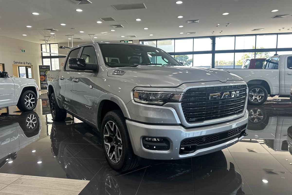 2025 RAM 1500 Laramie Sport Hurricane SO RamBox DT 4X4 SWB