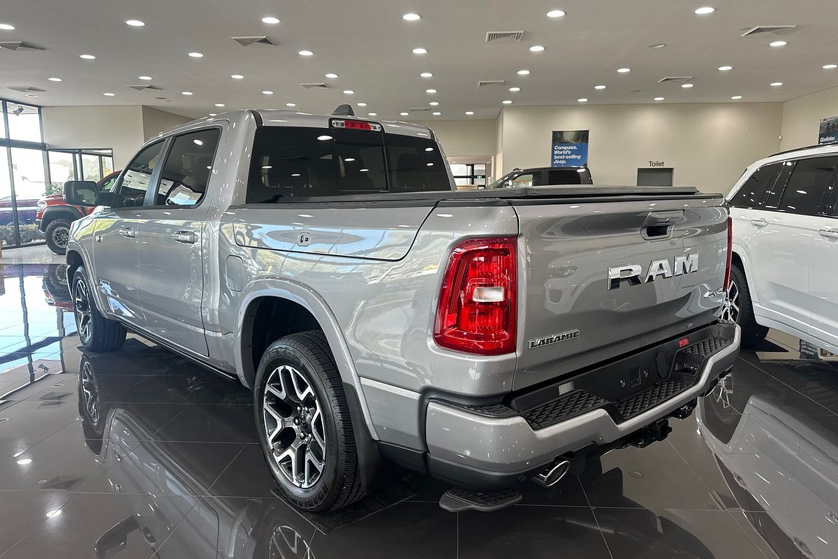 2025 RAM 1500 Laramie Sport Hurricane SO RamBox DT 4X4 SWB
