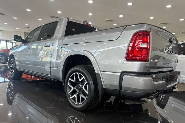 2025 RAM 1500 Laramie Sport Hurricane SO RamBox DT 4X4 SWB
