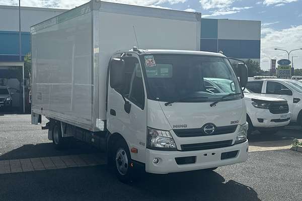 2019 Hino 300 Series 616 4x2