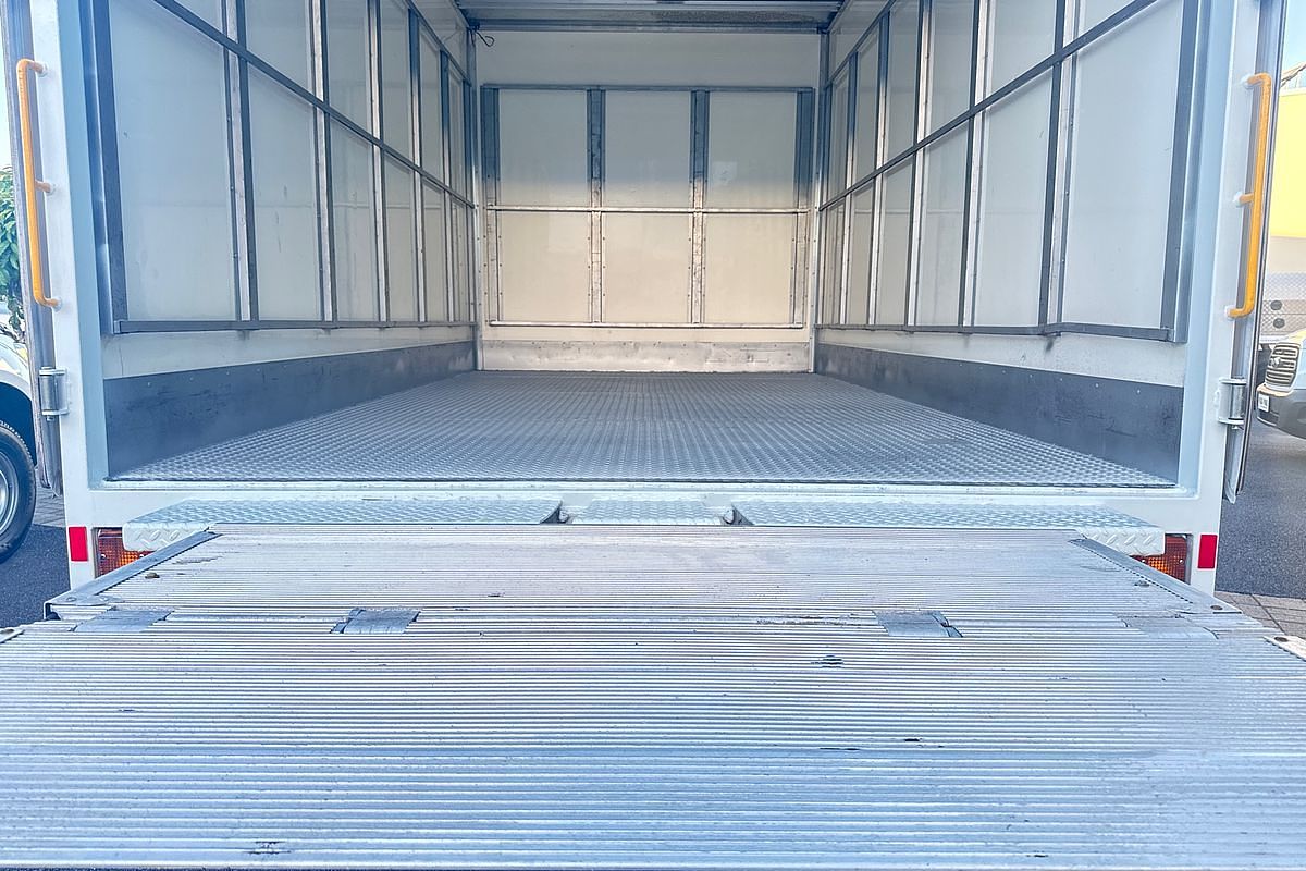 2019 Hino 300 Series 616 4x2