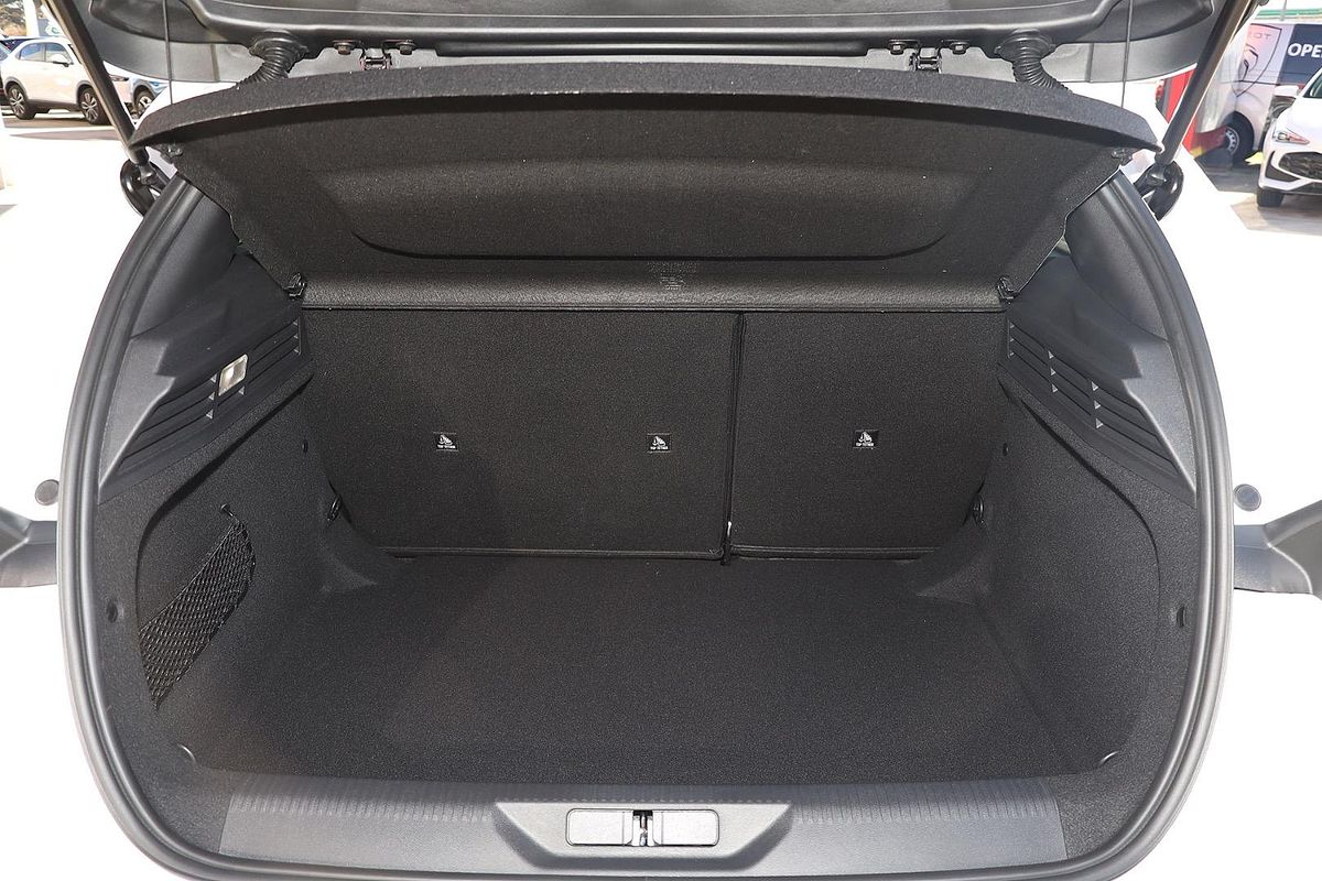 2025 Peugeot 308 GT Hybrid P51