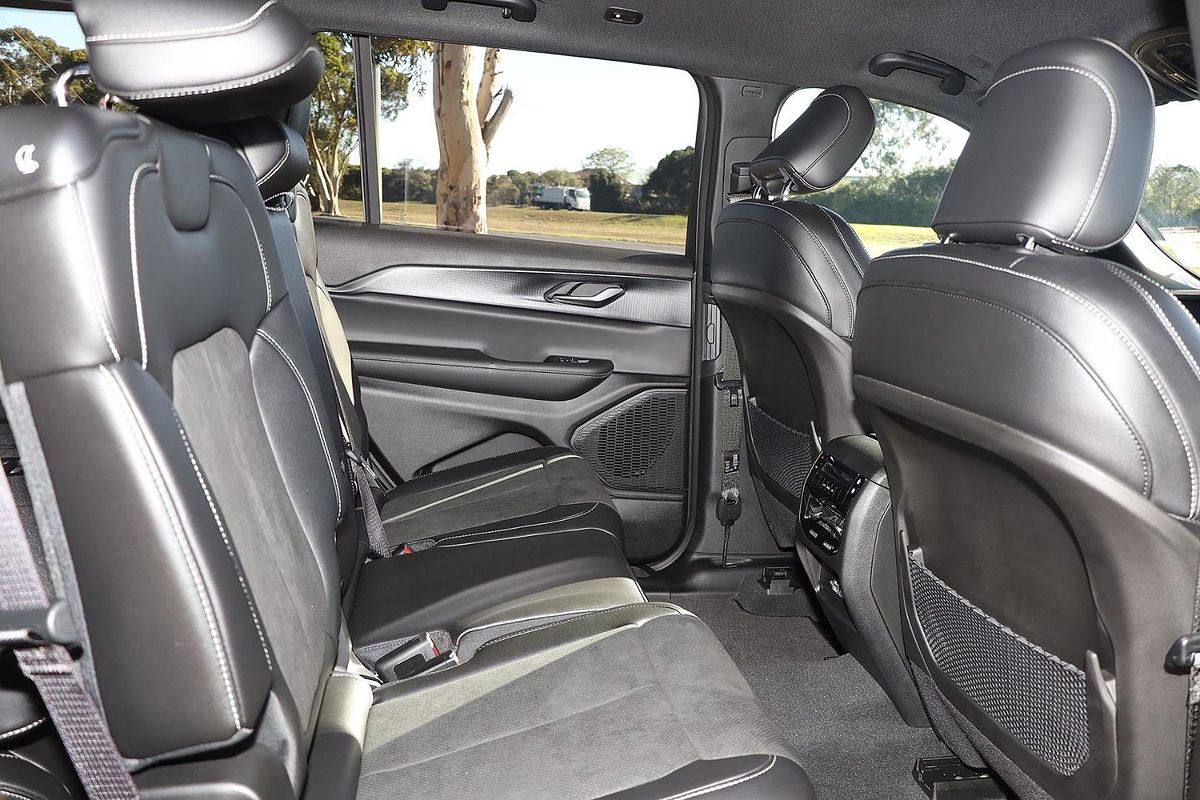 2023 Jeep Grand Cherokee Night Eagle WL
