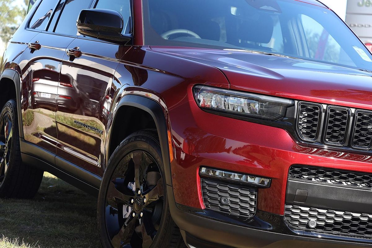 2023 Jeep Grand Cherokee Night Eagle WL
