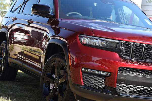 2023 Jeep Grand Cherokee Night Eagle WL