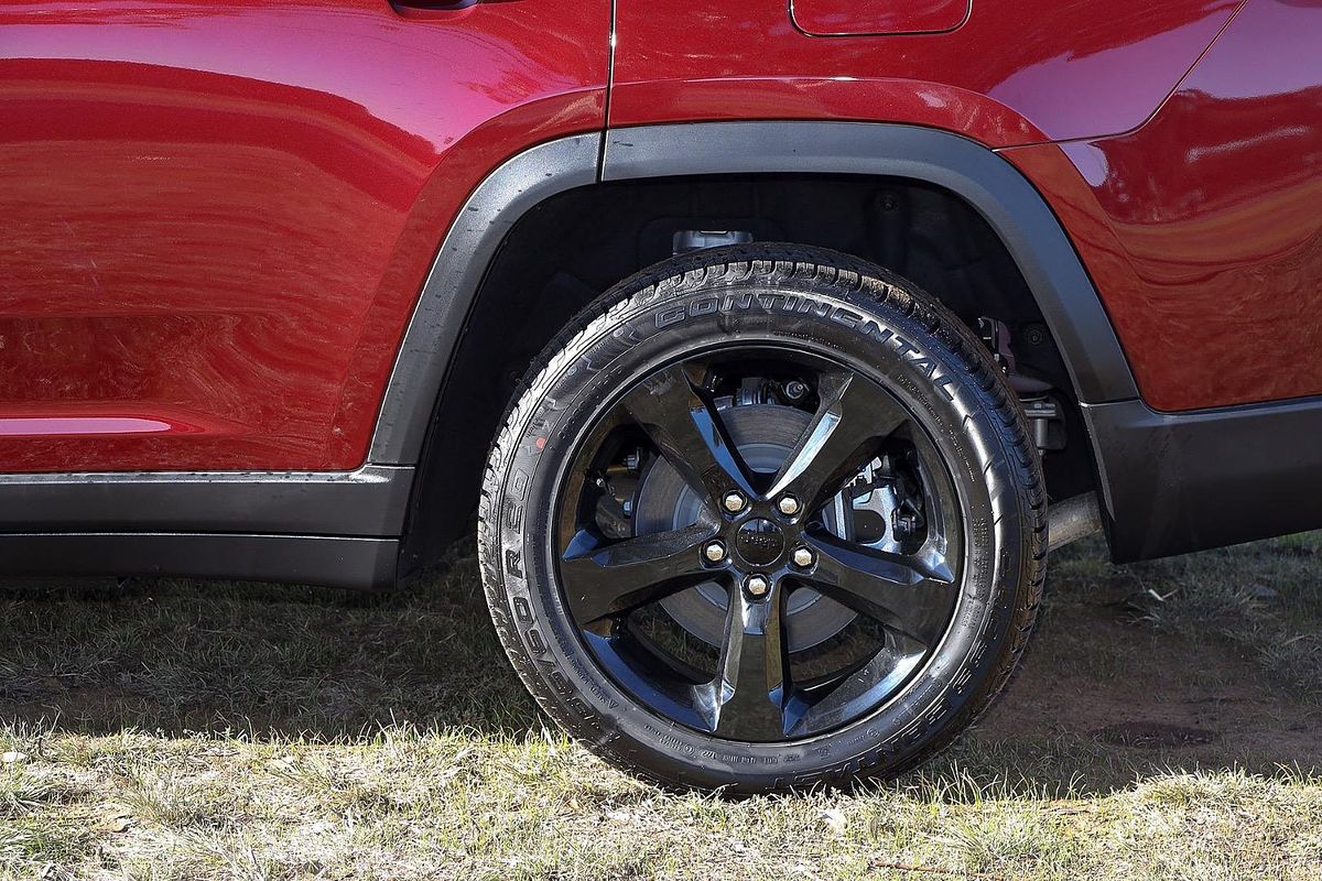 2023 Jeep Grand Cherokee Night Eagle WL
