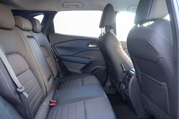 2024 Nissan QASHQAI ST-L J12